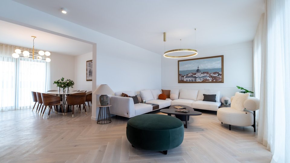 Casa, 1400 m2, Vendita, Dubrovnik
