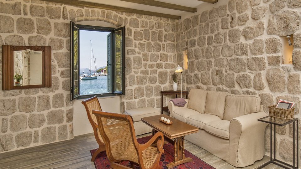 Beautiful stone house in the first row by the sea on the island of Šipan!