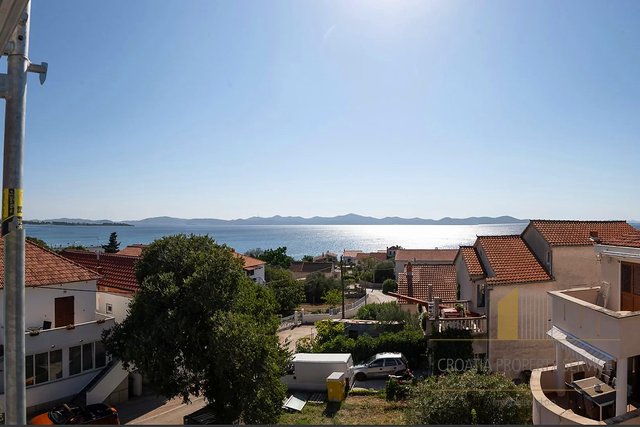 Luxury apartment with a roof terrace and a beautiful view of the sea - Zadar!
