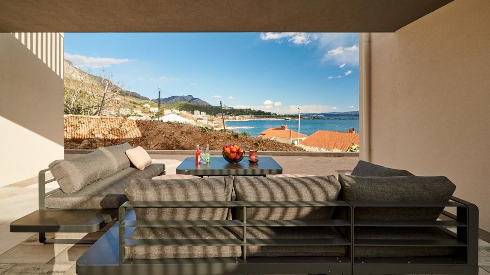 Exklusive Villa am Meer mit Blick im Herzen Dalmatiens