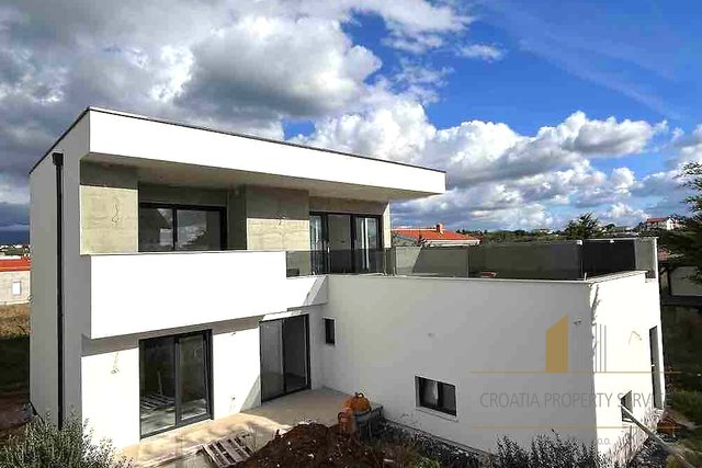 Moderne elegante Villa mit Meerblick in der Nähe von Zadar!