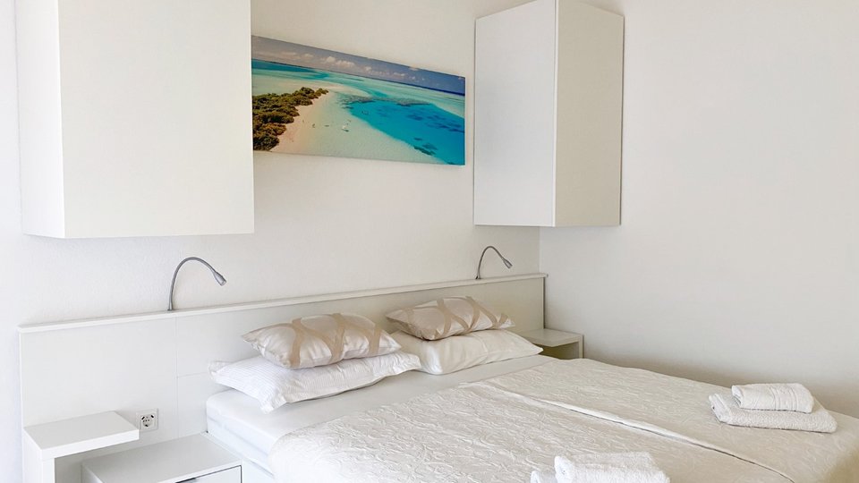 Квартира-вилла с очаровательным видом на море - Винишче, Марина!