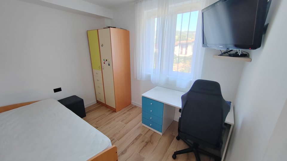 Geräumige Wohnung in attraktiver Lage 400 m vom Meer entfernt - Kaštela!