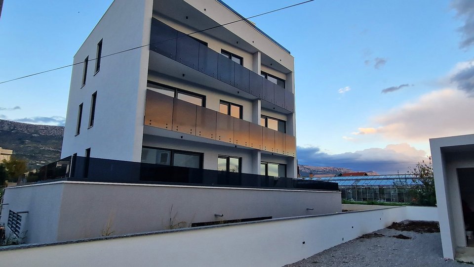 Appartamento, 105 m2, Vendita, Kaštel Kambelovac