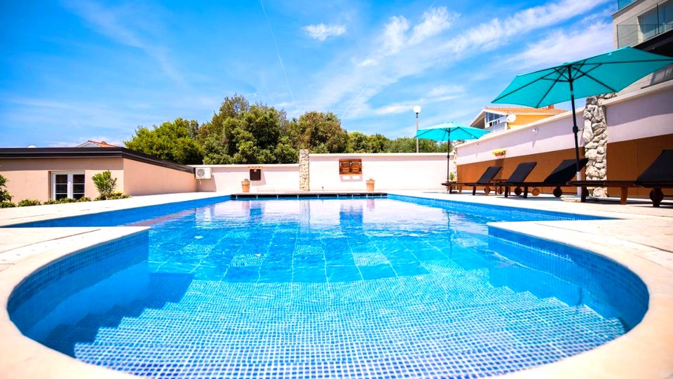 Luxuriöse Apartmentvilla mit Meerblick in der Nähe von Zadar!