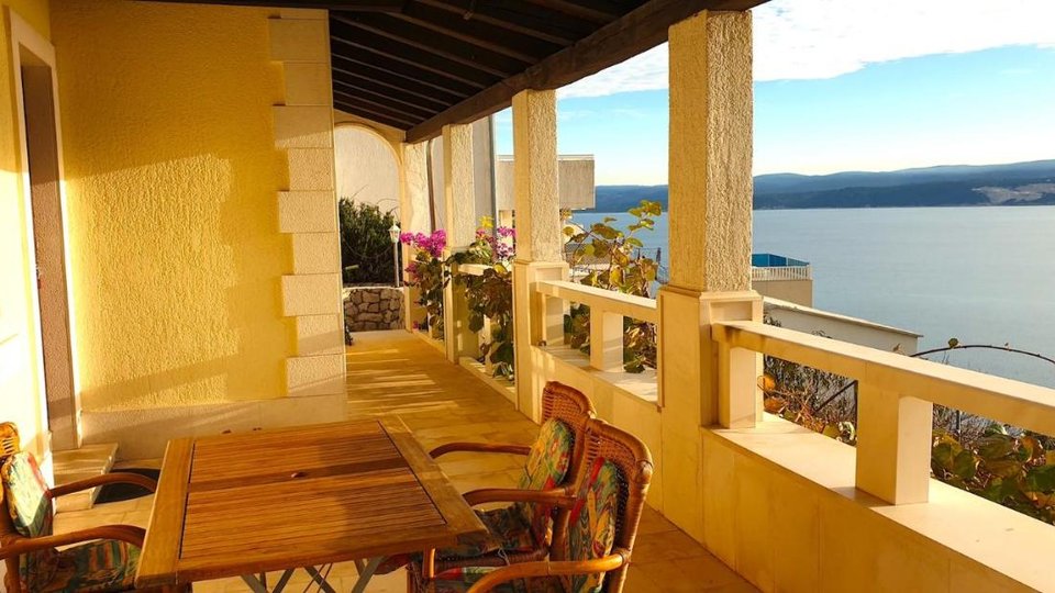 Predivna mediteranska vila s pogledom na more  - Omiš!