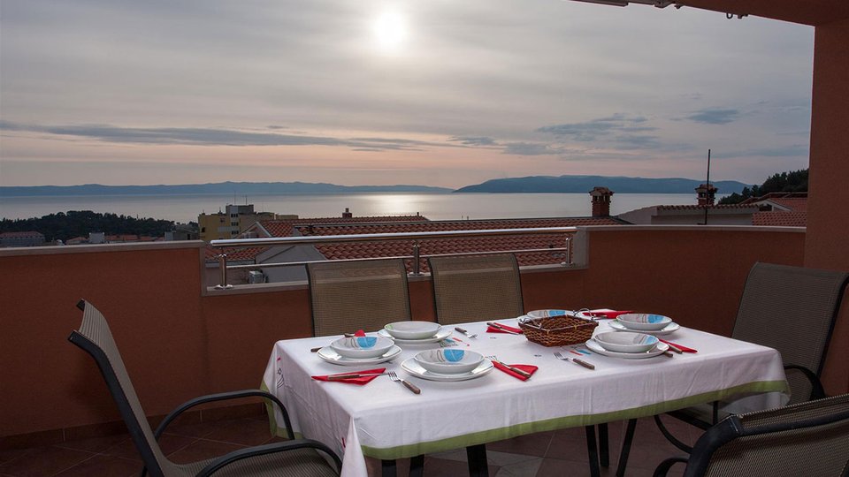 Wunderschönes Apartmenthaus mit offenem Meerblick - Makarska!