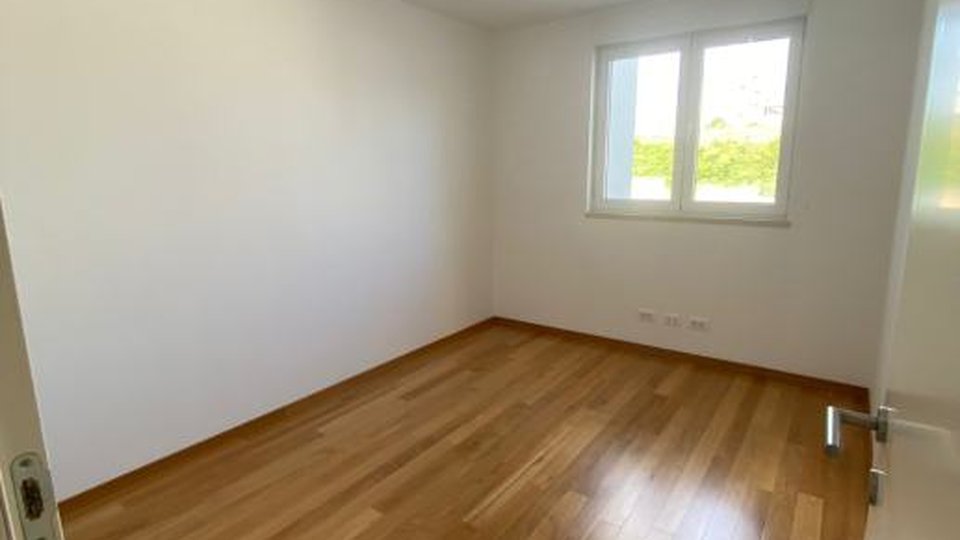 Apartment of 130 m2 in a new building for long-term rent - Zenta, Split!