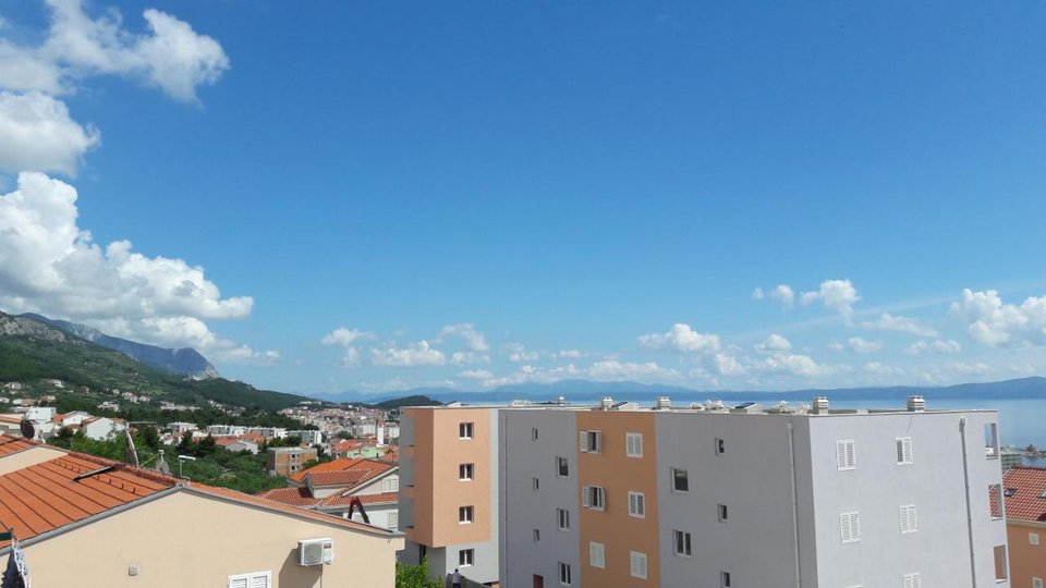 Wunderschönes Apartmenthaus mit Pool in Makarska!