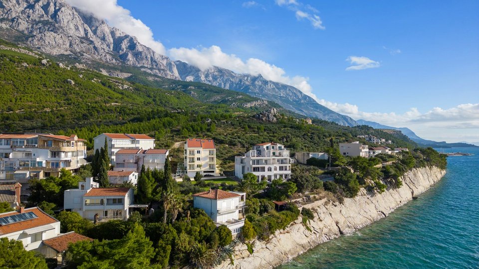Attraktive Apartments in zweiter Reihe vom Meer an der Makarska Riviera!