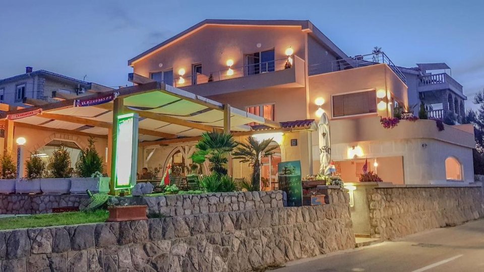 Красивый бутик-отель в эксклюзивном месте у моря – на острове Паг!