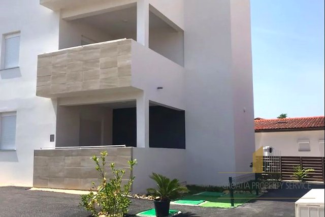 Attractive apartment in a new building, second row to the sea on the island of Vir!