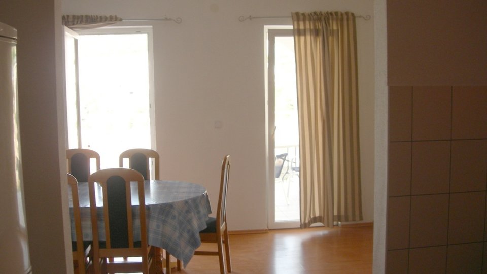 Great apartment house with beutifull seaview only 150 m from sea