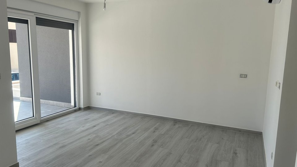 Appartamento, 76 m2, Vendita, Okrug - Okrug Gornji