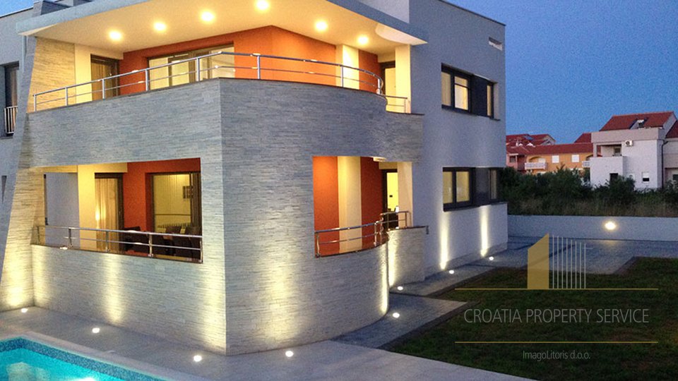 BEAUTIFUL MODERN VILLA WITH POOL IS LOCATED IN A SMALL AND QUIET PLACE NEAR BY ZADAR!