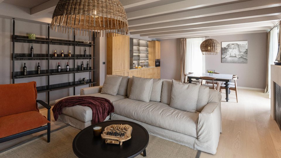 Casa, 180 m2, Vendita, Dubrovnik