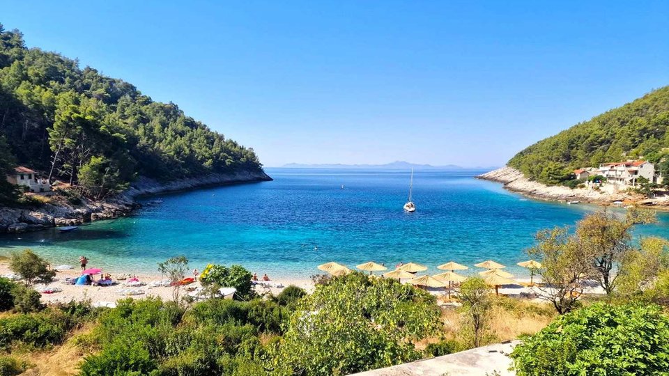 Building plot with two houses only 40 m from the sea - Korčula!
