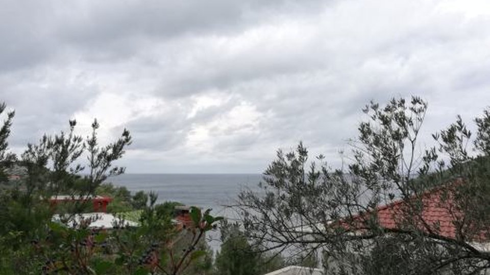 Građevinsko zemljište na top lokaciji 60 m od plaže na otoku Korčuli!