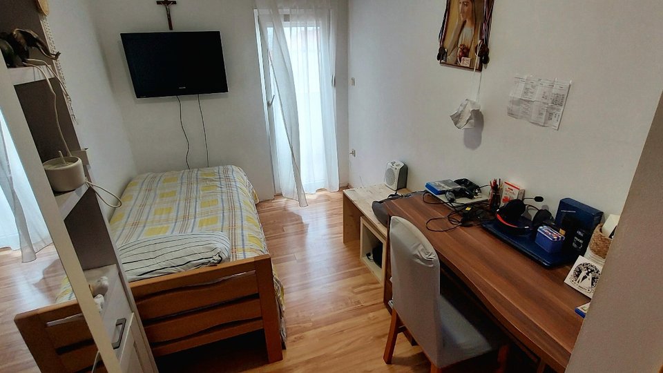 Three-room apartment in a quiet neighborhood - Split!