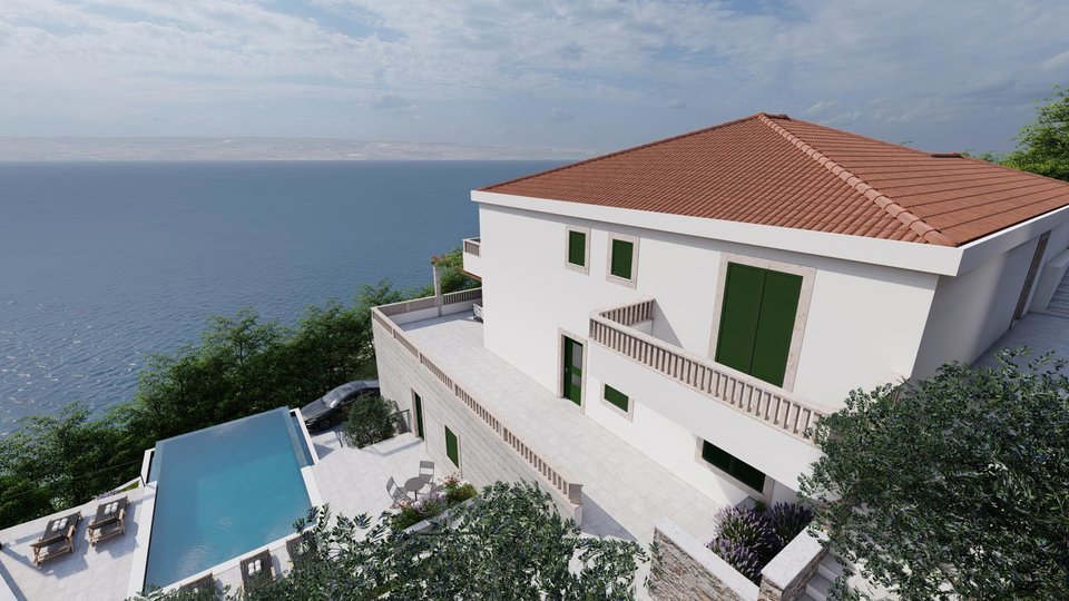Raskošna vila s velikim potencijalom  prvi red uz more u okolici Splita!