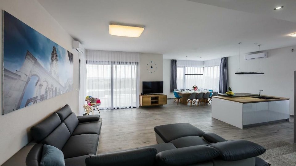 Casa, 240 m2, Vendita, Split