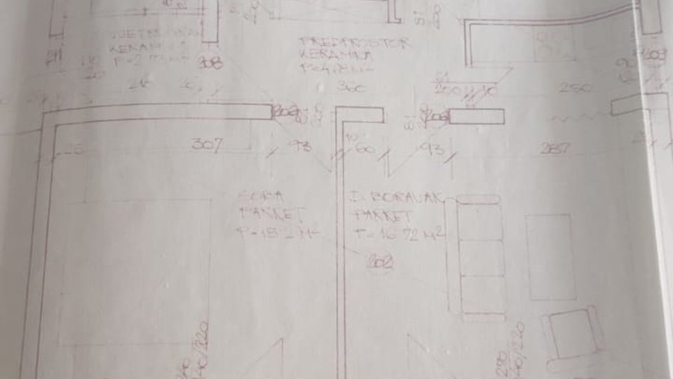 Casa, 180 m2, Vendita, Okrug - Okrug Gornji