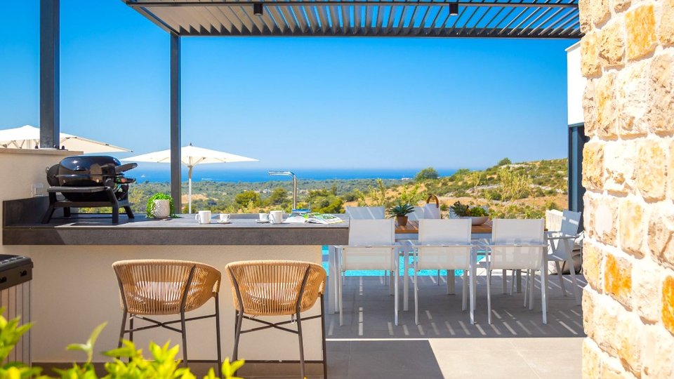 Paradiesoase in Rogoznica: Luxuriöse Steinvillen mit unglaublichem Blick auf das Meer!