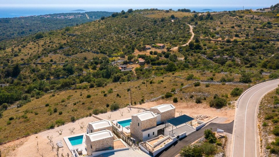 Paradiesoase in Rogoznica: Luxuriöse Steinvillen mit unglaublichem Blick auf das Meer!