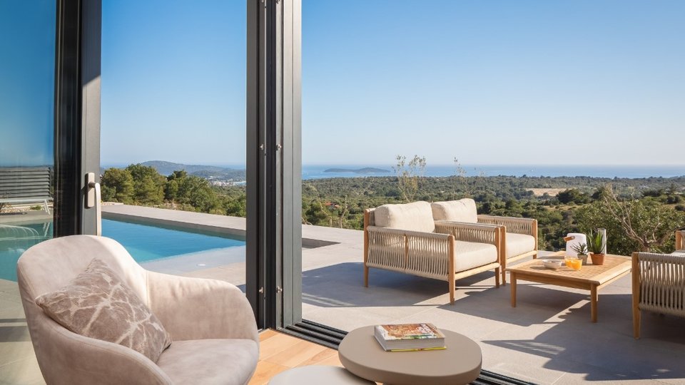 Paradiesoase in Rogoznica: Luxuriöse Steinvillen mit unglaublichem Blick auf das Meer!