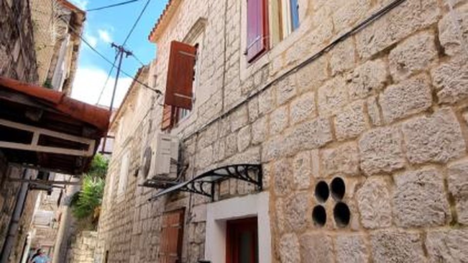 Renovated stone house in the old town of Trogir!