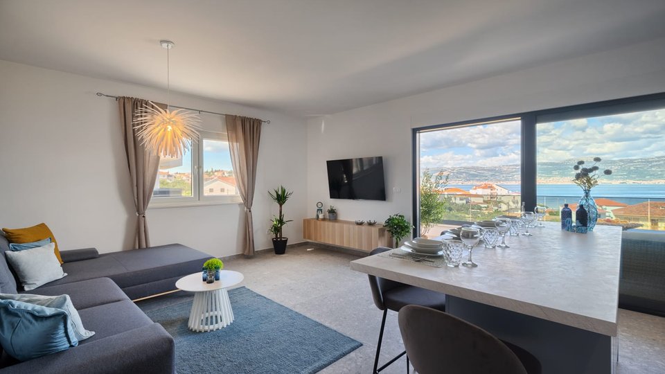 Schöne Wohnung in einem modernen Neubau mit Meerblick auf der Insel Čiovo!