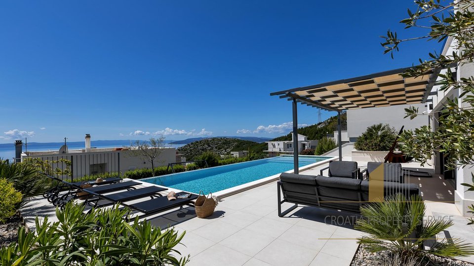 New luxury villa with open sea view in Makarska!