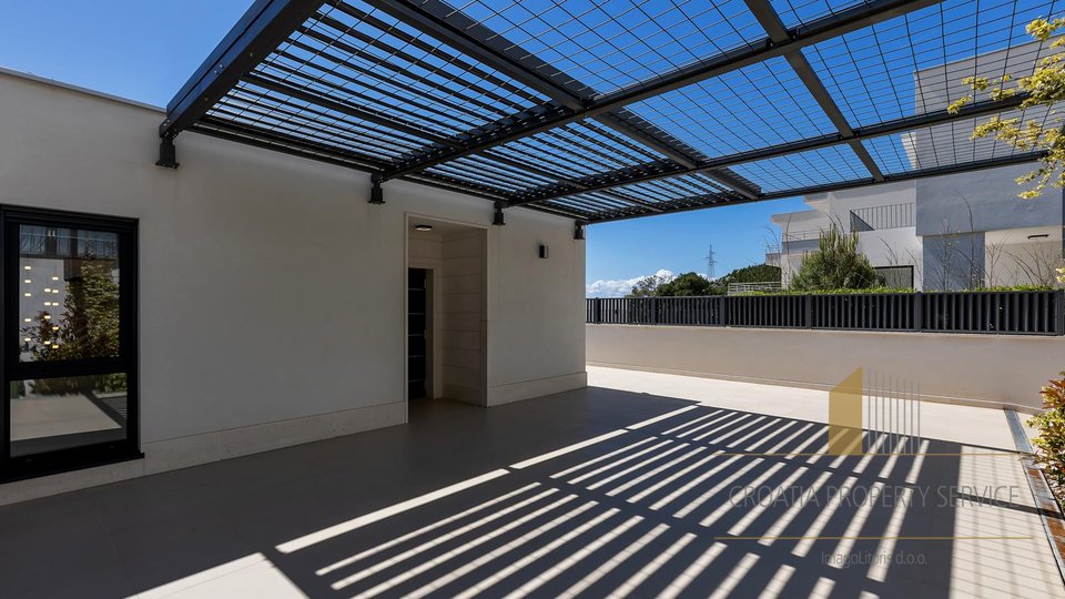 Casa, 300 m2, Vendita, Makarska