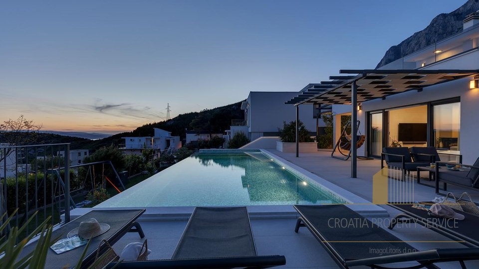 New luxury villa with open sea view in Makarska!