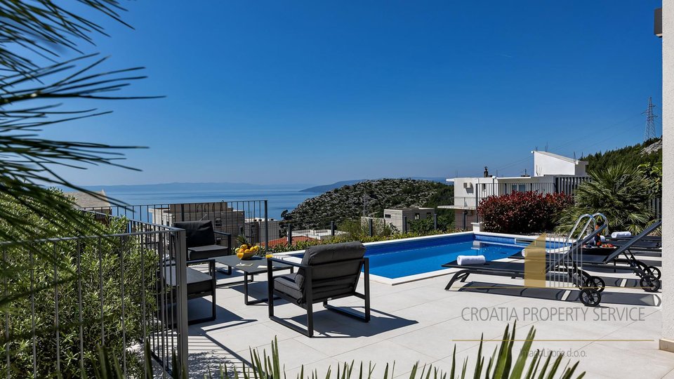 New luxury villa with a panoramic view of the sea - Makarska!