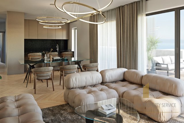 Luxury penthouse in an elite district, 100 m from the beach - Split!