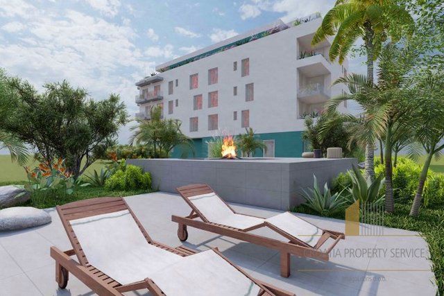 Luxury apartment with garden in an elite district, 100 m from the beach - Split!