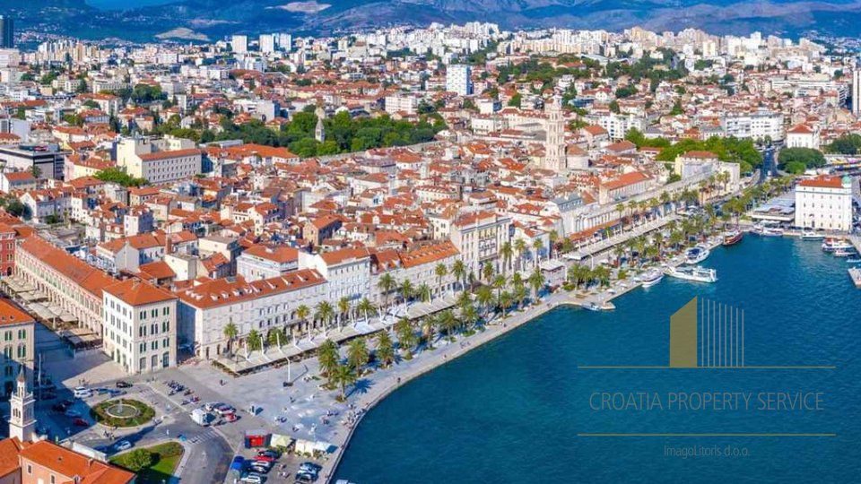 Luxuriöses Wohnung  mit Garten in einem Eliteviertel, 100 m vom Strand entfernt – Split!