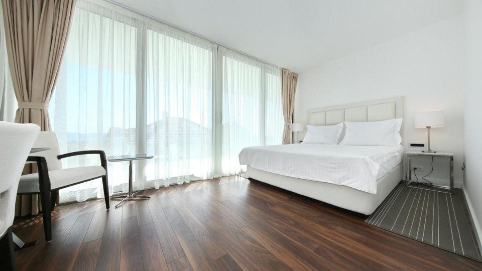 Luxury 4* hotel in an exceptional location in Zadar!