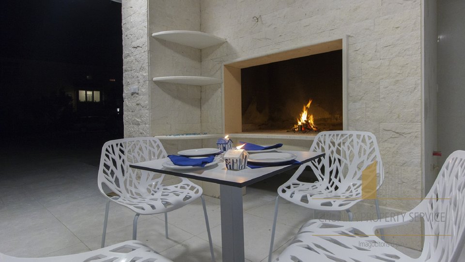 APARTMENT VILLA NEAR OF TROGIR CITY - HISTORICAL DALMATIAN CITY UNESCO PROTECTED!