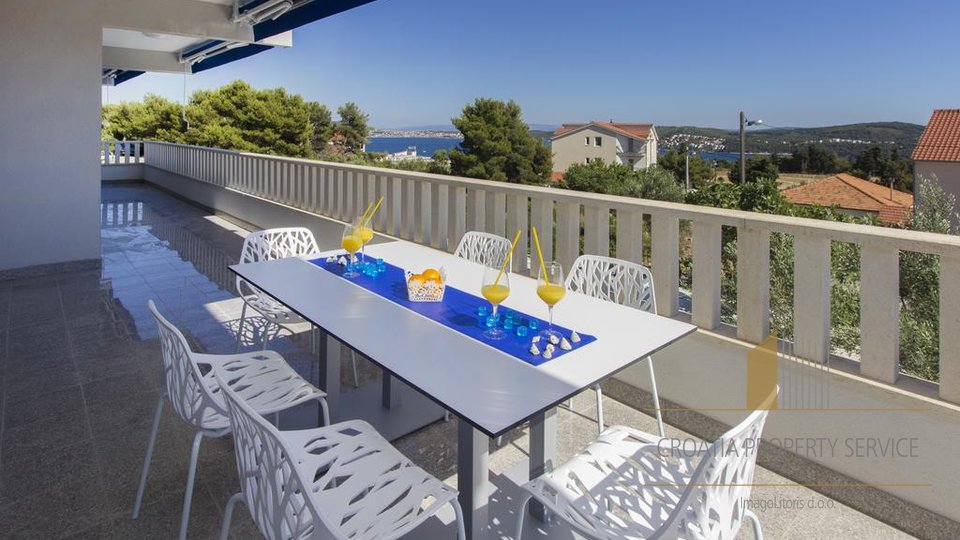 APARTMENT VILLA NEAR OF TROGIR CITY - HISTORICAL DALMATIAN CITY UNESCO PROTECTED!