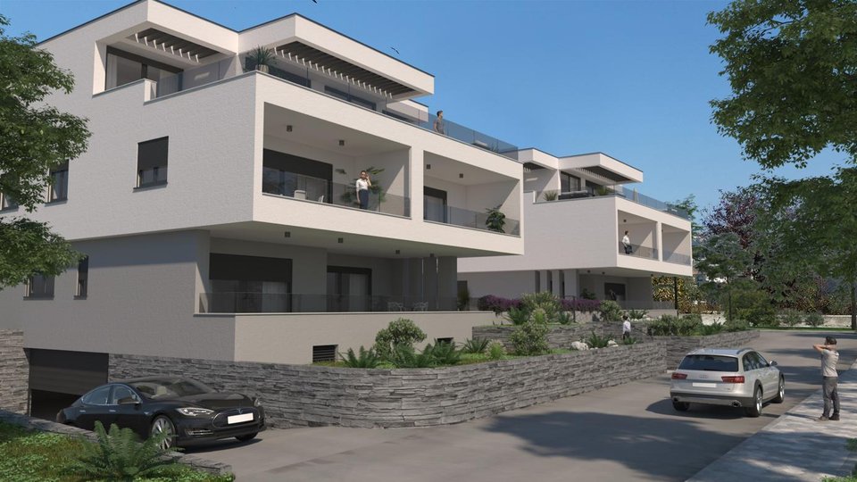 A spacious apartment with a garden in a luxurious new building - Kaštela!