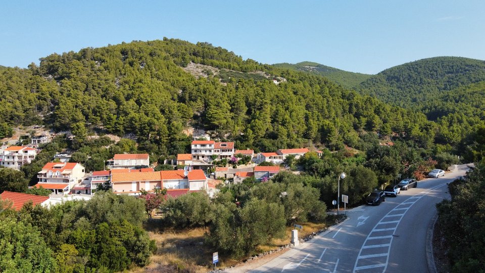 Baugrundstück 60 m zum Meer auf der Insel Korčula!