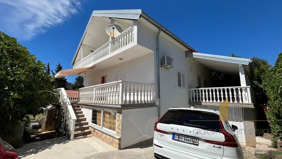 Casa, 206 m2, Vendita, Obrovac - Gornji Karin