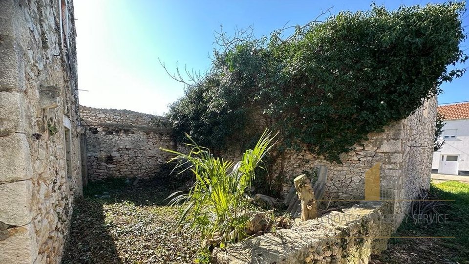 Old stone house with great potential - Kožino, Zadar!