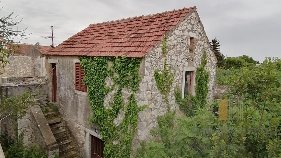 Altes Steinhaus mit großem Potenzial – Kožino, Zadar!