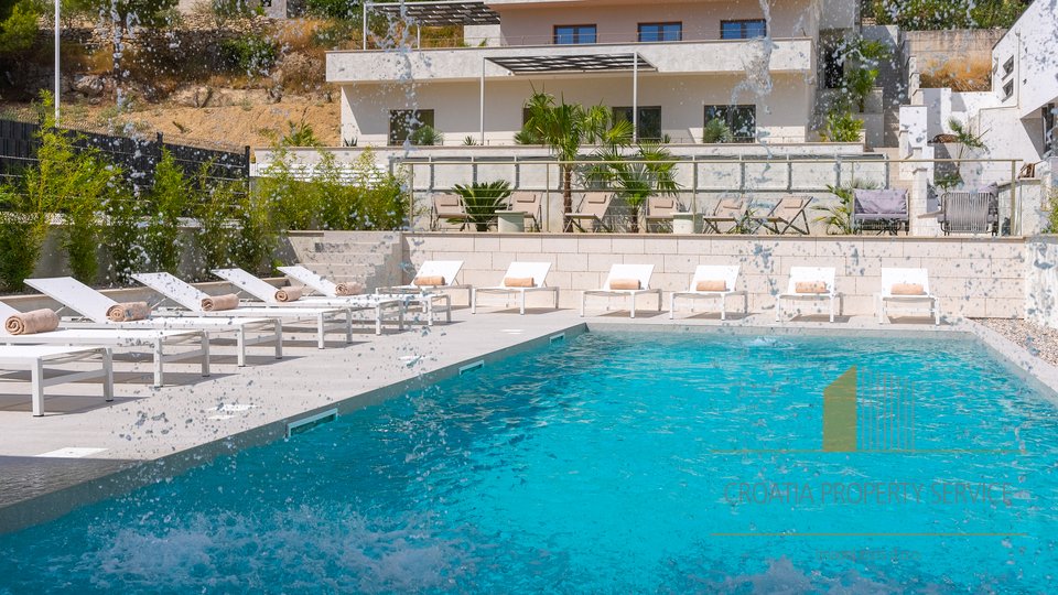 Luxuriöse Apartmentvilla mit Meerblick in der Nähe von Split!