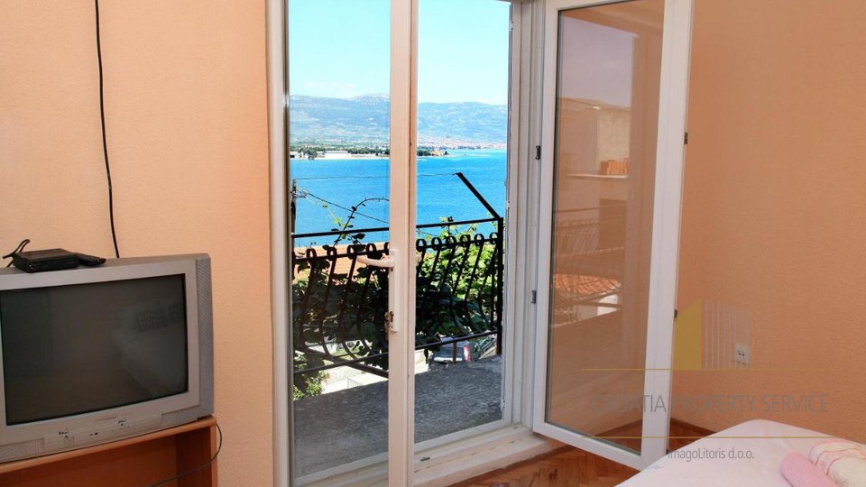 Beautiful apartment house with an open view of the sea on the island of Čiovo!