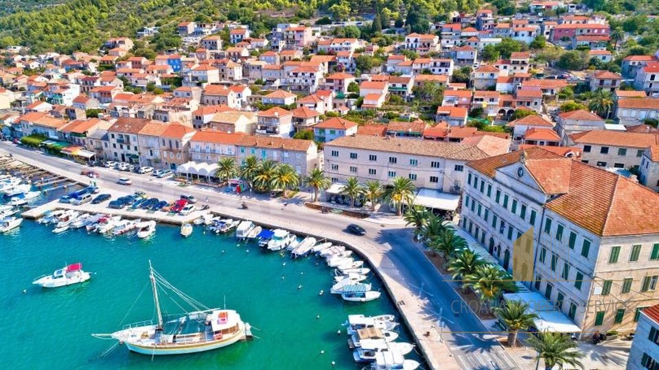 Gradbeno zemljišče s pogledom na morje - idealna investicija na otoku Korčula!