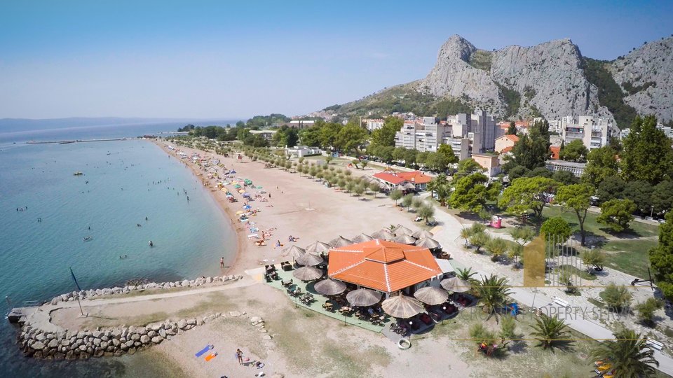 Očarljiva hiša v bližini mestne peščene plaže - Omiš!